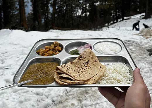 High Nutrition Food and Comfortable Tent Ambience