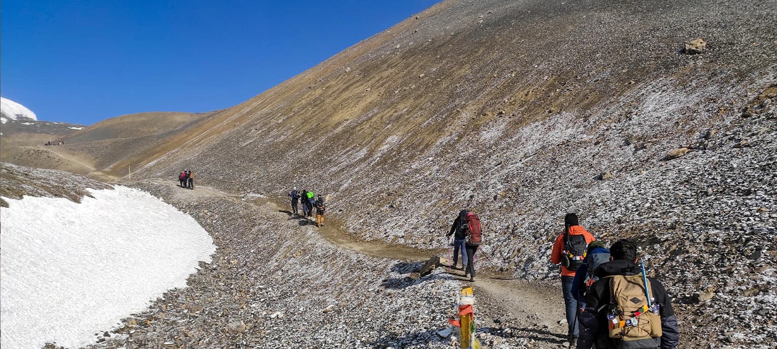 Annapurna Circuit Trek slide 1