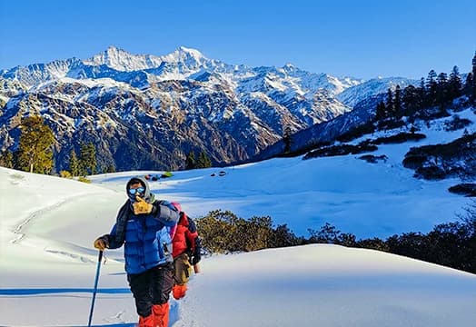 Everything You Need to Know About Gulabi Kantha Trek