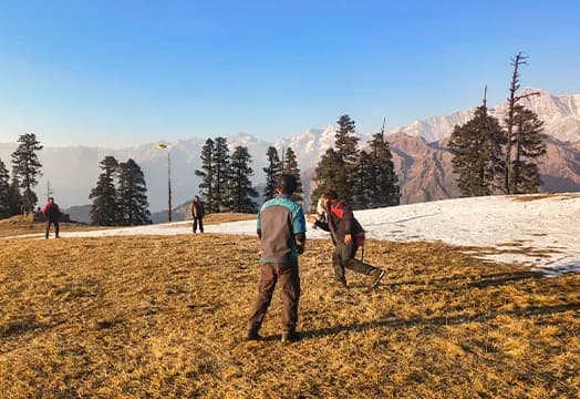 6th March Weather Update: All the trekking regions across the Himalayas are experiencing Sunny Weather
