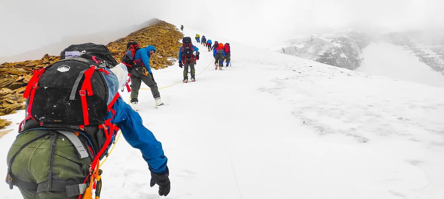 Kang yatse 1 & 2 Twin Peak Expedition slide 1